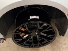20x10.5 ET25 (15mm spacer on ET40 Wherl)