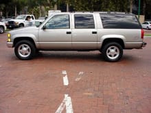 1999suburban4[1]