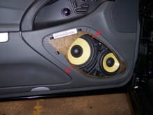 Can you take off the largest speaker without removing the door panel?