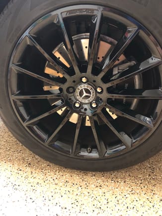 Factory wheel after power coating and factory lugs (locks came black) 