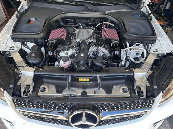 Not super happy with where the JB4 is mounted. It's under the rain tray on the drivers side and I hate how the wiring isn't long enough to route cleanly. I may take it all apart and try to re-route everything from the passenger side. I don't plan to cut up the factory engine cover. There's no good way to install it after the fact, not that I can find anyway. Open to suggestions. 