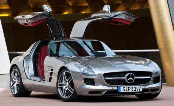 image cd gallery
 the new 2011 SLS 63 Gullwing remake $200k nice but i'd probably kill myself pushing this thing