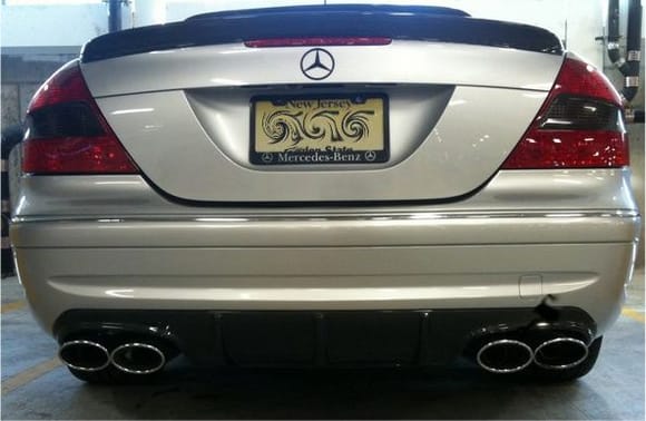 Quad AMG tips
VIS Carbon Fiber Diffuser
Black Series Carbon Fiber Spoiler