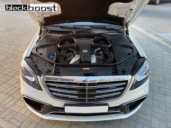S63 AMG W222 with BlackBoost Cold Air Intake System