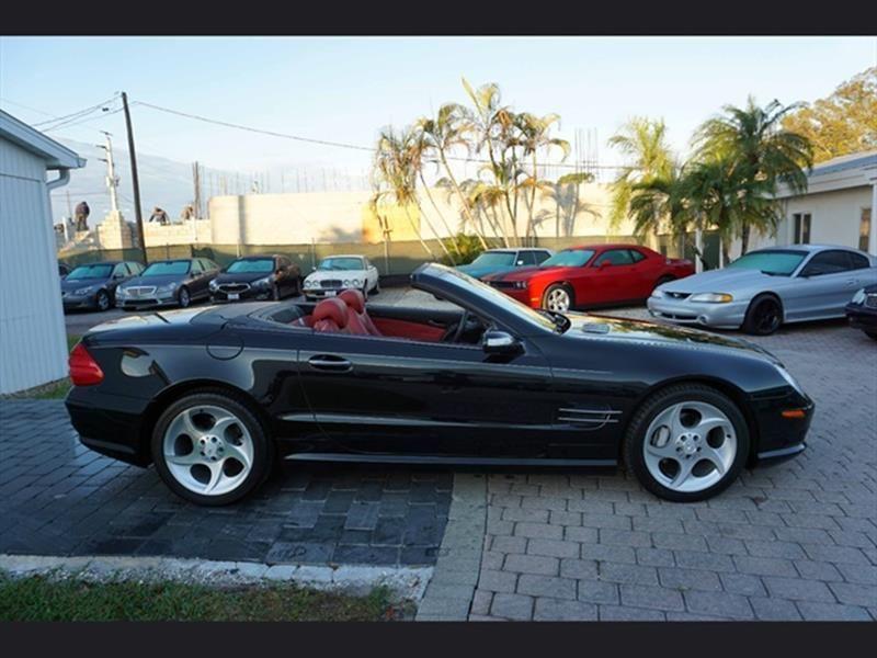2005 Mercedes-Benz SL500 - 2005 SL500 for Sale - Immaculate, 25,600 miles - Used - VIN WDBSK75F15F092134 - 8 cyl - 2WD - Automatic - Convertible - Black - Spartanburg, SC 29306, United States