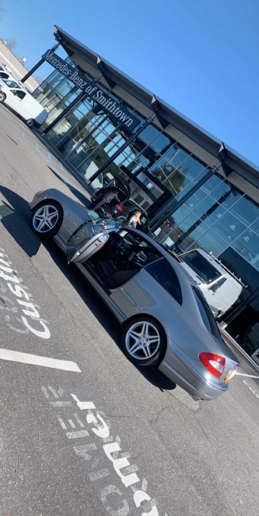 2009 Mercedes-Benz CLK350 - 2009 Mercedes Benz CLK350 Grand Edition - Used - VIN WDBTJ56H49F261838 - 37,500 Miles - 6 cyl - 2WD - Automatic - Coupe - Silver - Smithtown, NY 11787, United States