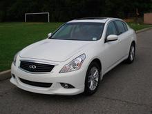 2010 G37x Sedan - Moonlight White *Day 1*