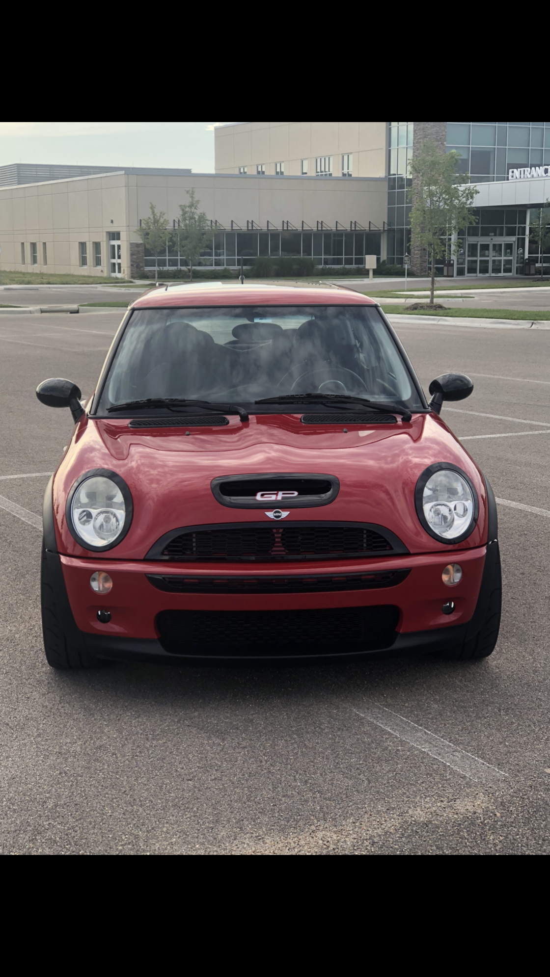 2004 Mini R53: "Mk I" Mini Cooper S - 2004 R53 With 70k mikes In Excellent Condition - Used - VIN WMWRE33444TD78898 - 70,010 Miles - 4 cyl - 2WD - Manual - Hatchback - Red - Derby, KS 67037, United States