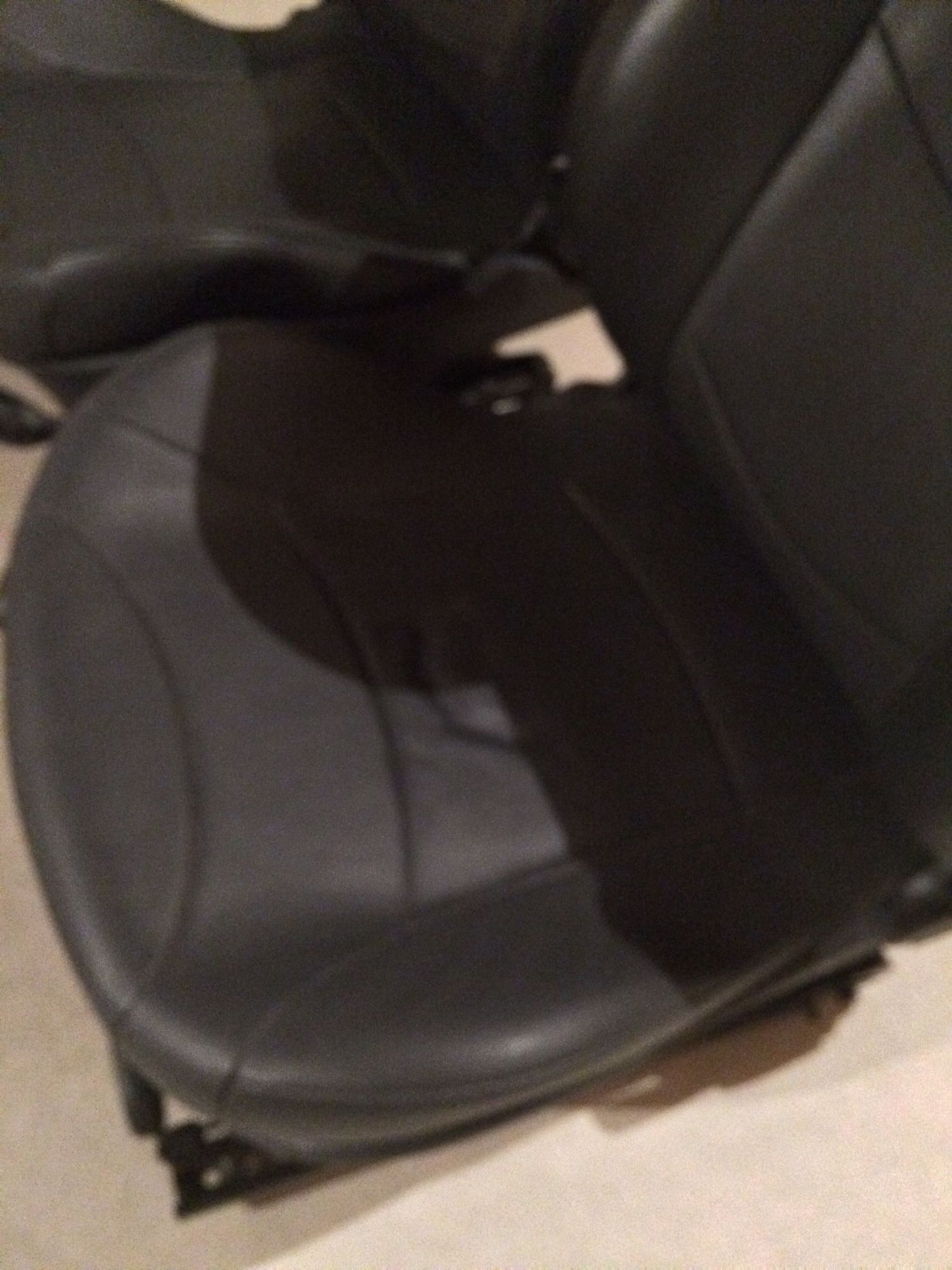 Interior/Upholstery - Driver and passenger Front Seats - Used - 2002 to 2003 Mini R53: "Mk I" Mini Cooper S - Cortland, IL 60112, United States