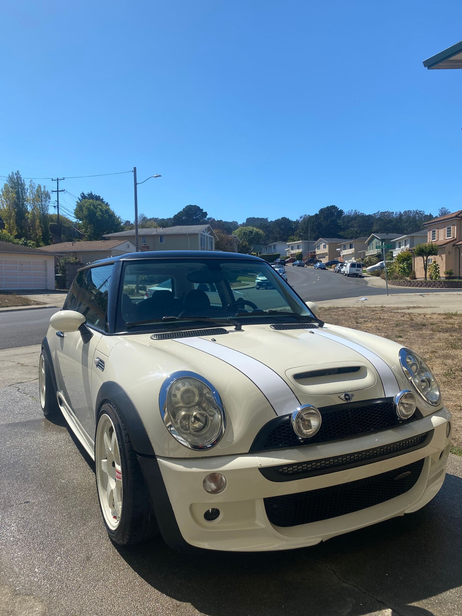 Exterior Body Parts - Oem pepper white r53 scoop - Used - 0  All Models - South San Francisco, CA 94080, United States