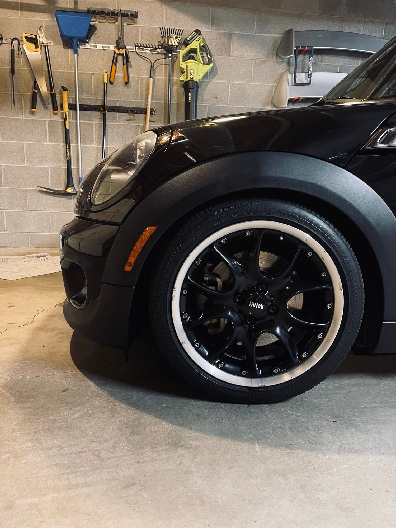 Wheels and Tires/Axles - OEM R56 wheels - Used - 2001 to 2013 Mini R56: "Mk II" Mini Hatch/Hardtop range - Nashville, TN 37027, United States