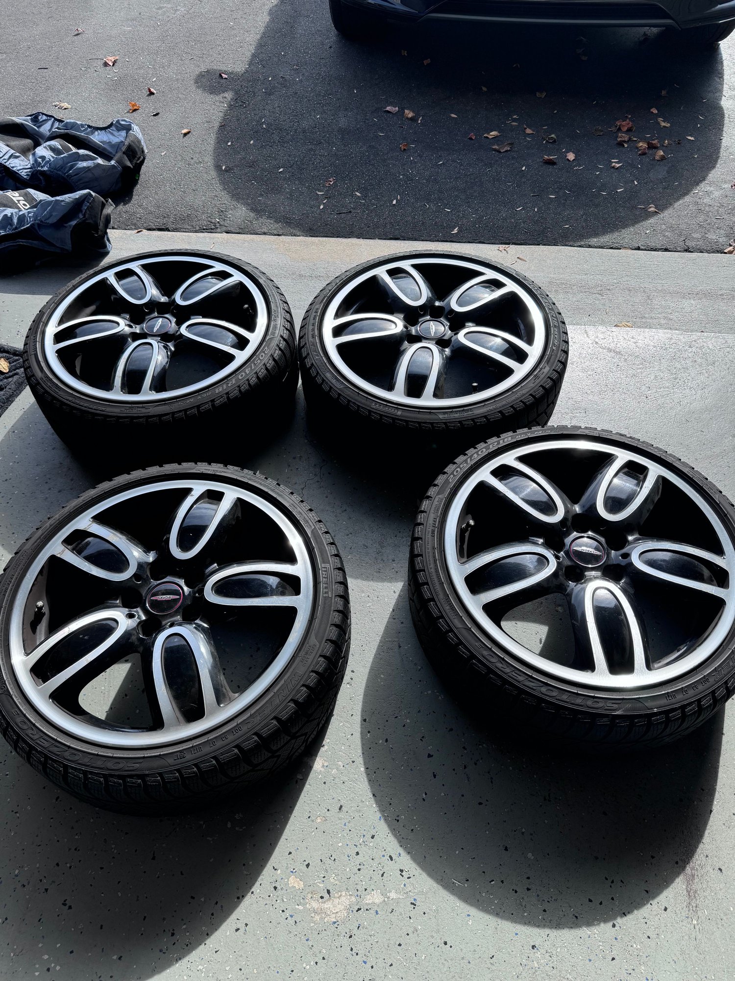 Wheels and Tires/Axles - 2017 Mini JCW wheels with run flat snow tires 18” Ri - Used - 2014 to 2026 Mini F56: Mini Hatch/Hardtop - Millsboro, DE 19966, United States
