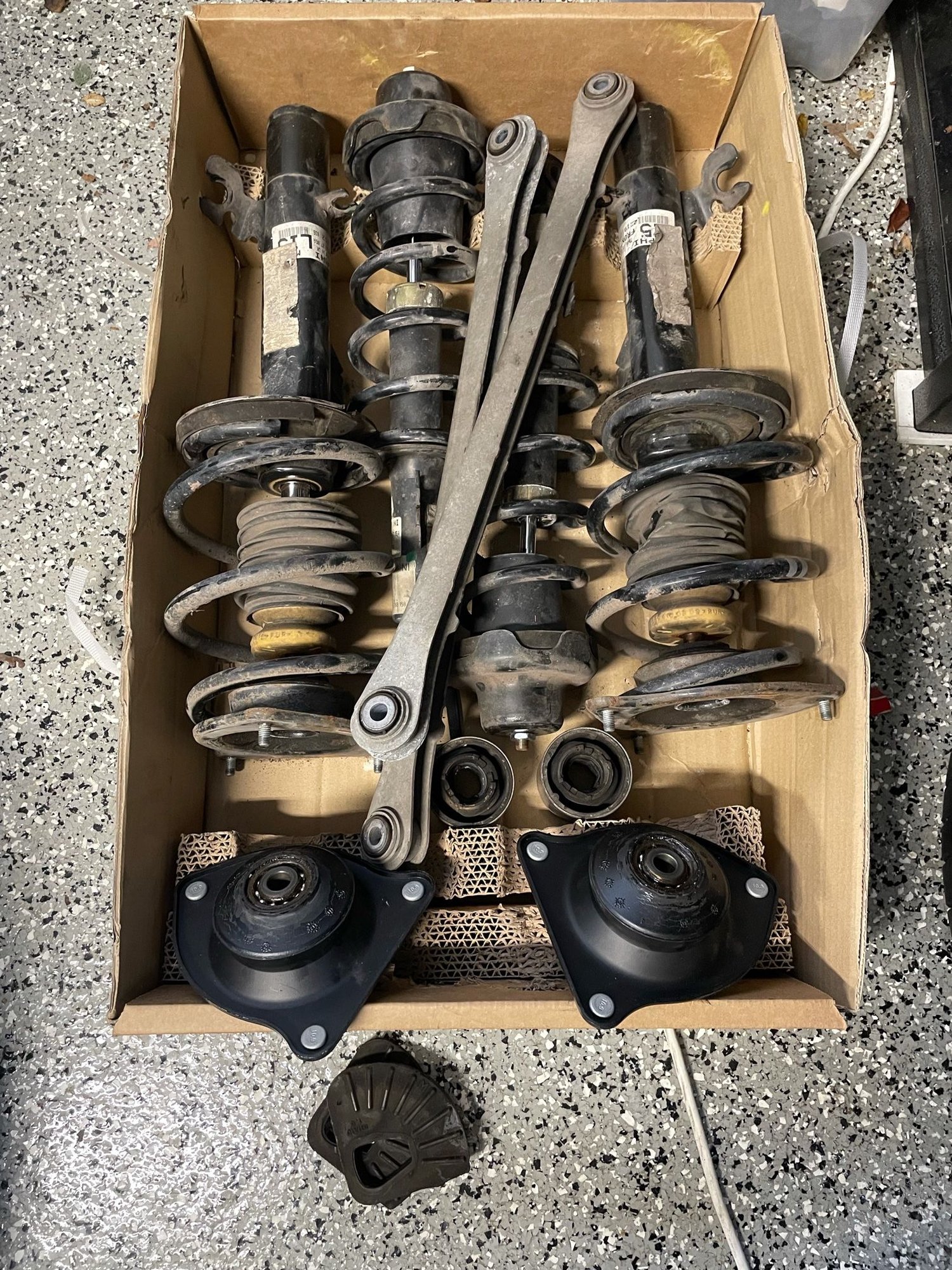 Steering/Suspension - 2006 Mini Cooper S struts springs shocks lower control arms strut mounts 25k miles - Used - 2001 to 2006 Mini Cooper - Arlington, VA 22207, United States