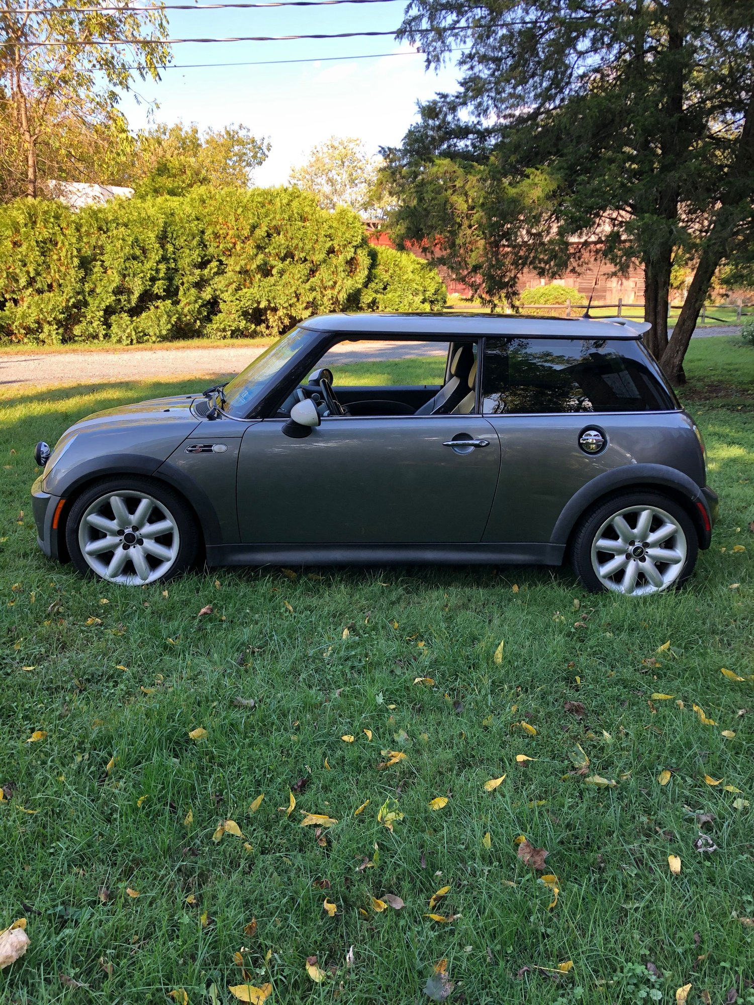 2002 Mini Cooper - 2002 R53 MINI Cooper S - Used - VIN WMWRE33472TD56388 - 71,000 Miles - 4 cyl - 2WD - Manual - Hatchback - Gray - Mount Holly, NJ 08060, United States