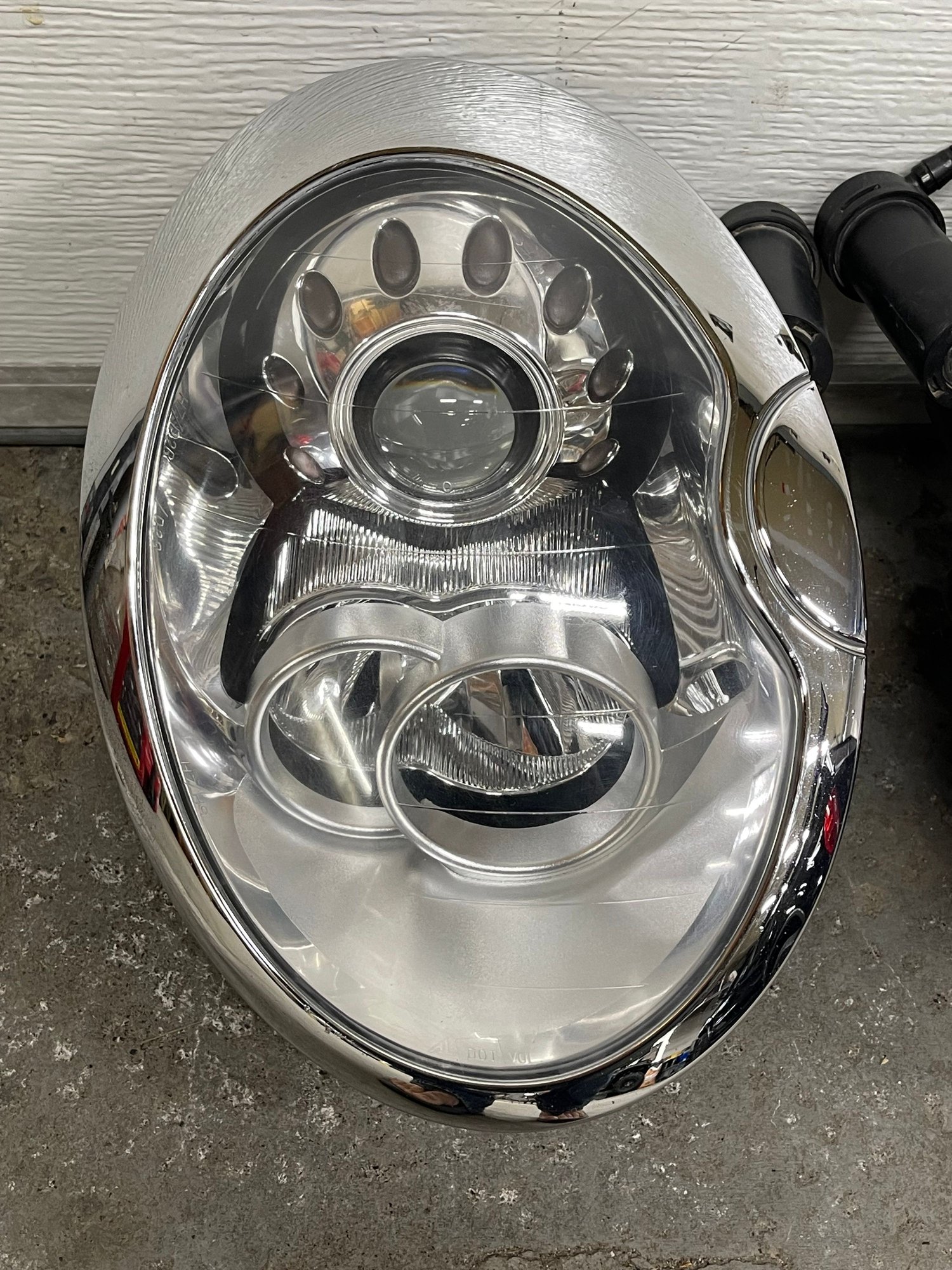 Lights - 05-06 FL Xenon Headlights - Used - 2002 to 2008 Mini Cooper - Idaho Falls, ID 83402, United States