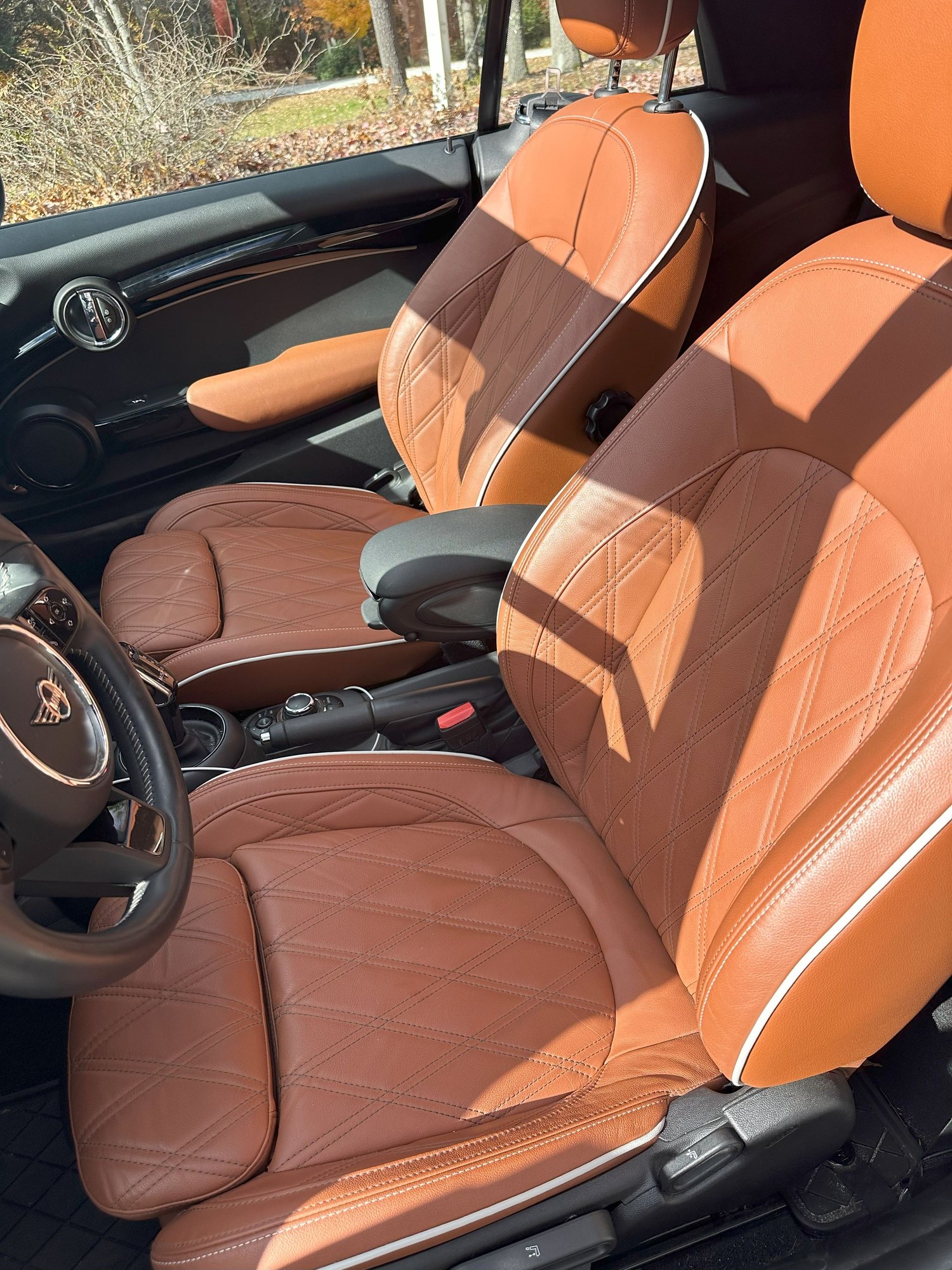 2022 Mini Convertible - 2022 Cooper S Convertible - Iconic Package - Used - VIN wmw43dl05n3n69828 - 8,200 Miles - 4 cyl - 2WD - Automatic - Convertible - Silver - Manchester, NH 03102, United States