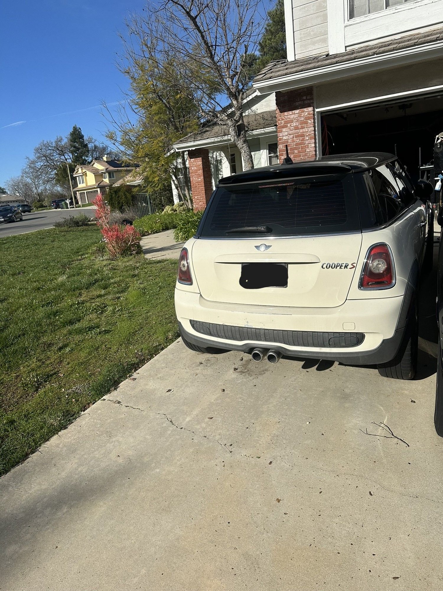 2008 Mini R56: "Mk II" Mini Hatch/Hardtop range - 2008 Mini Cooper S R56 Project Pepper White/Redwood - Used - VIN WMWMF73518TT88282 - 206,500 Miles - 4 cyl - 2WD - Manual - White - Los Angeles, CA 91359, United States