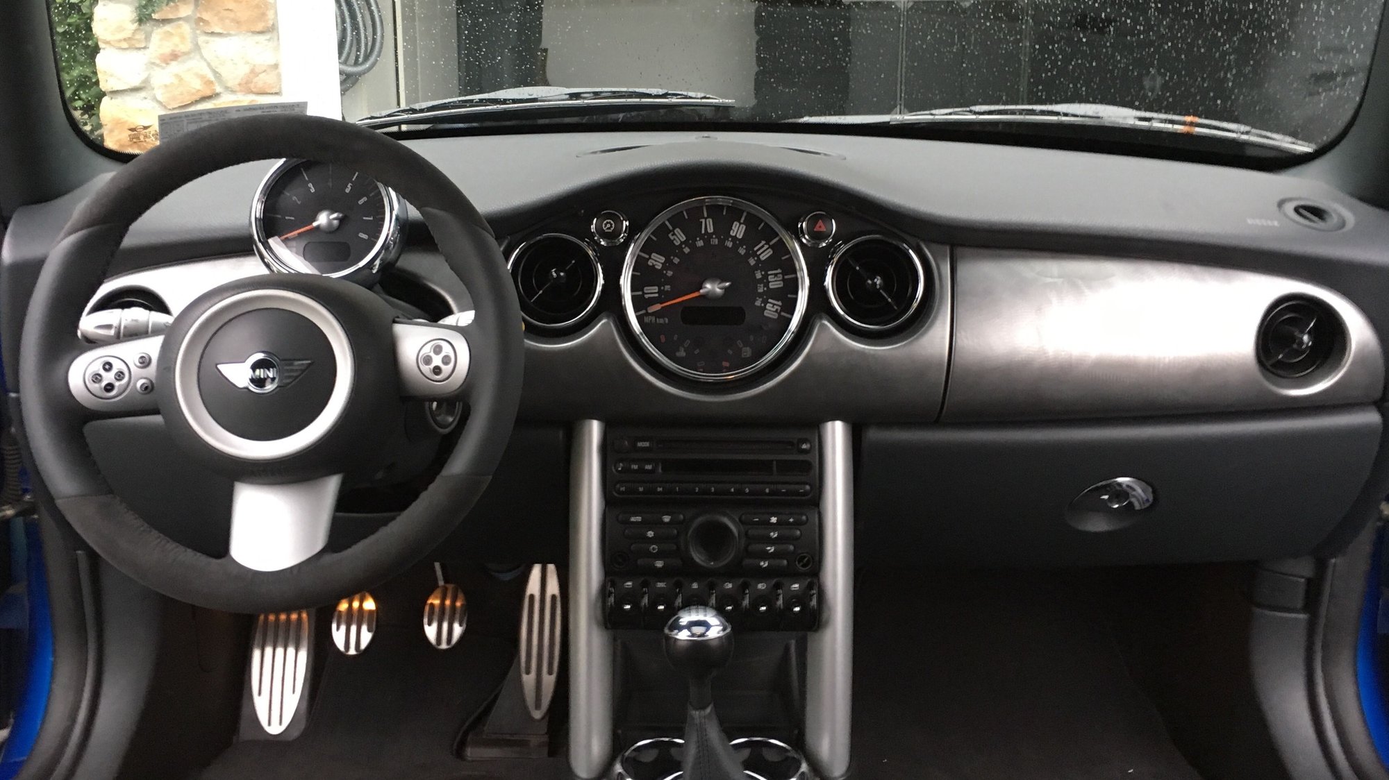 FS:: MINI R50/R52/R53 LCI interior - North American Motoring