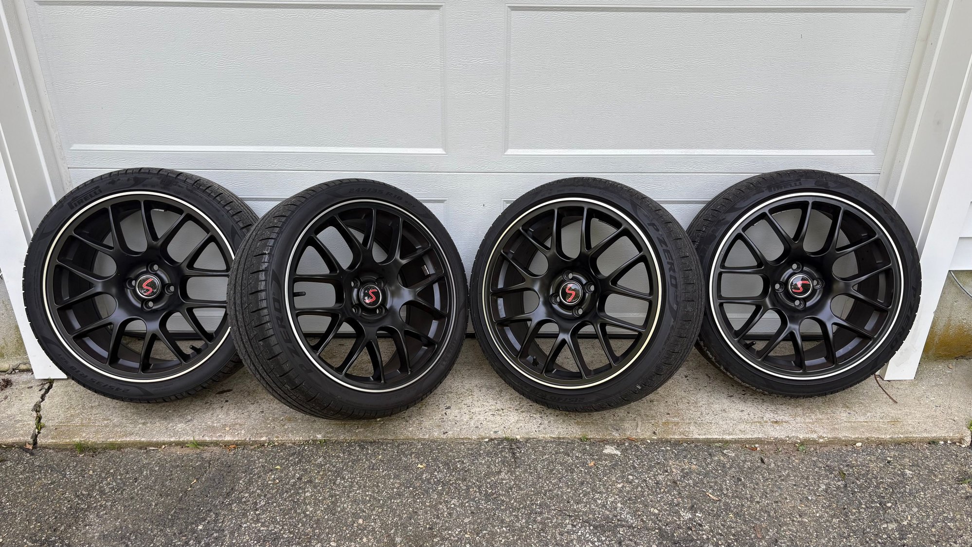 Wheels and Tires/Axles - Mint 18” 4x100 8j with staggered Pirelli tires - Used - -1 to 2026  All Models - Southampton, NY 11968, United States