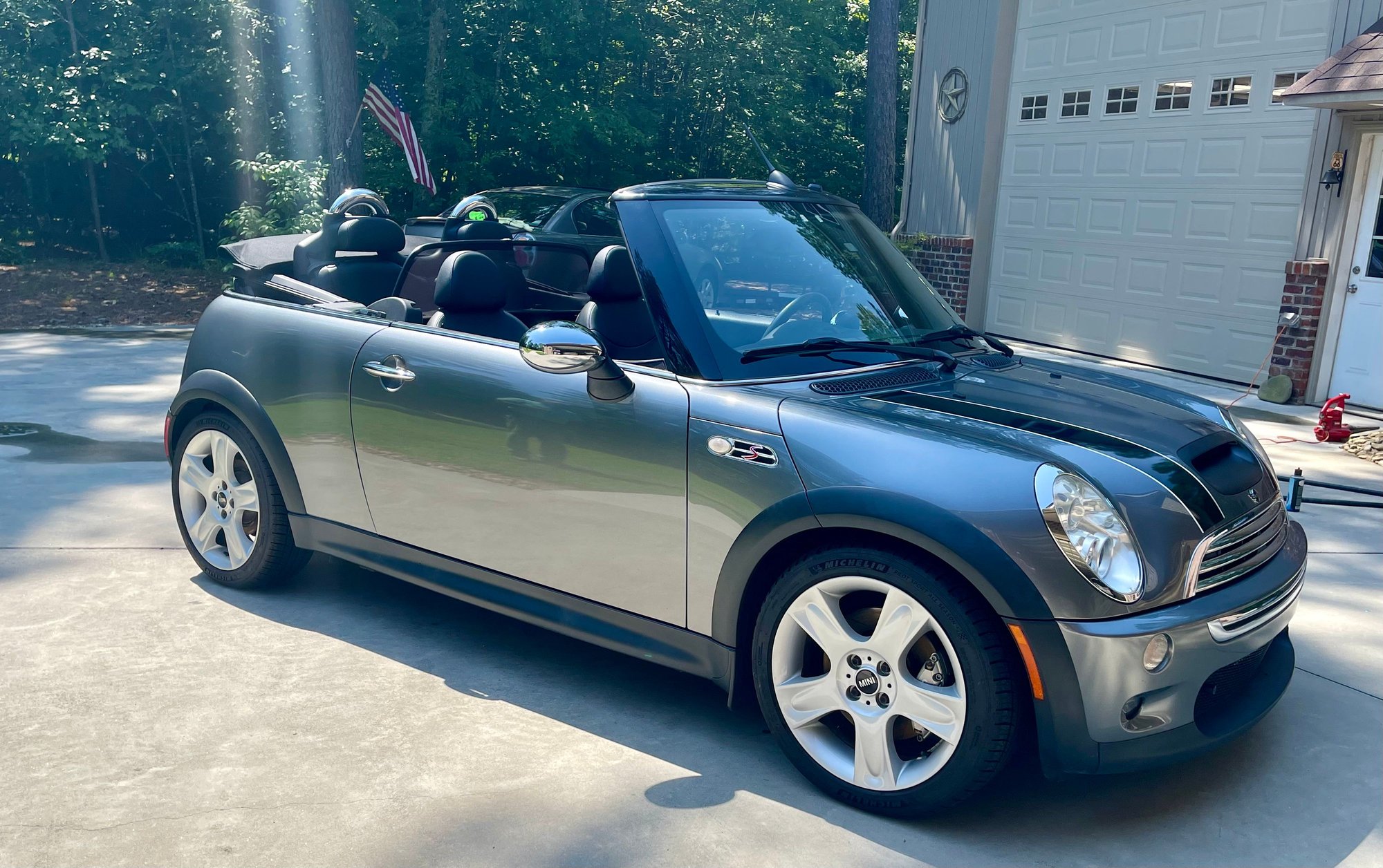 2007 Mini R52: "Mk I" Mini Convertible - 2007 Mini Cooper S - Used - VIN WMWRH33557TJ44951 - 4 cyl - 2WD - Manual - Convertible - Gray - Hickory, NC 28602, United States