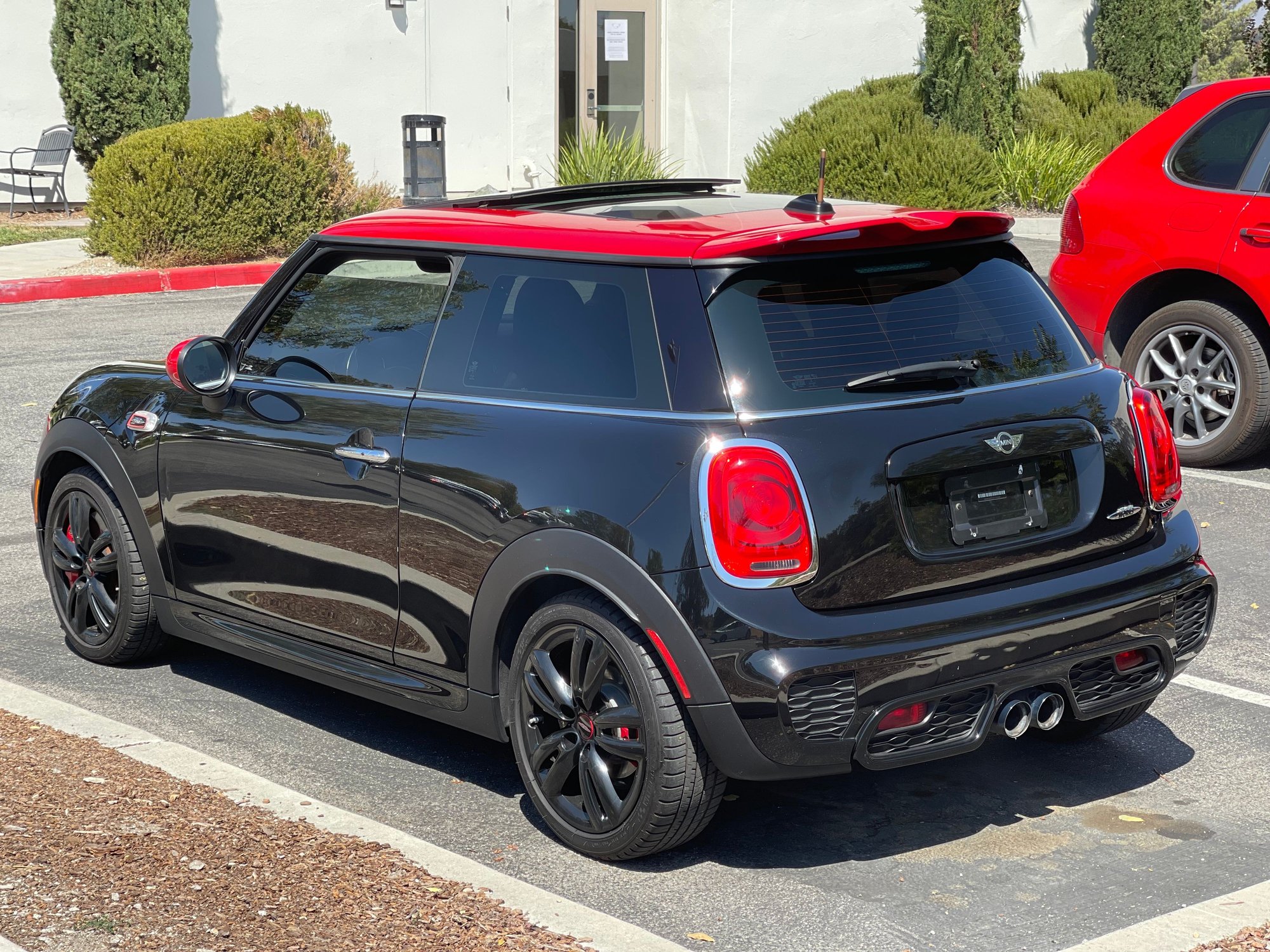 2015 Mini F56: Mini Hatch/Hardtop - 2015 JCW Hardtop - Used - VIN WMWXM9C57FT996349 - 96,400 Miles - 4 cyl - 2WD - Hatchback - Black - Los Angeles, CA 91711, United States
