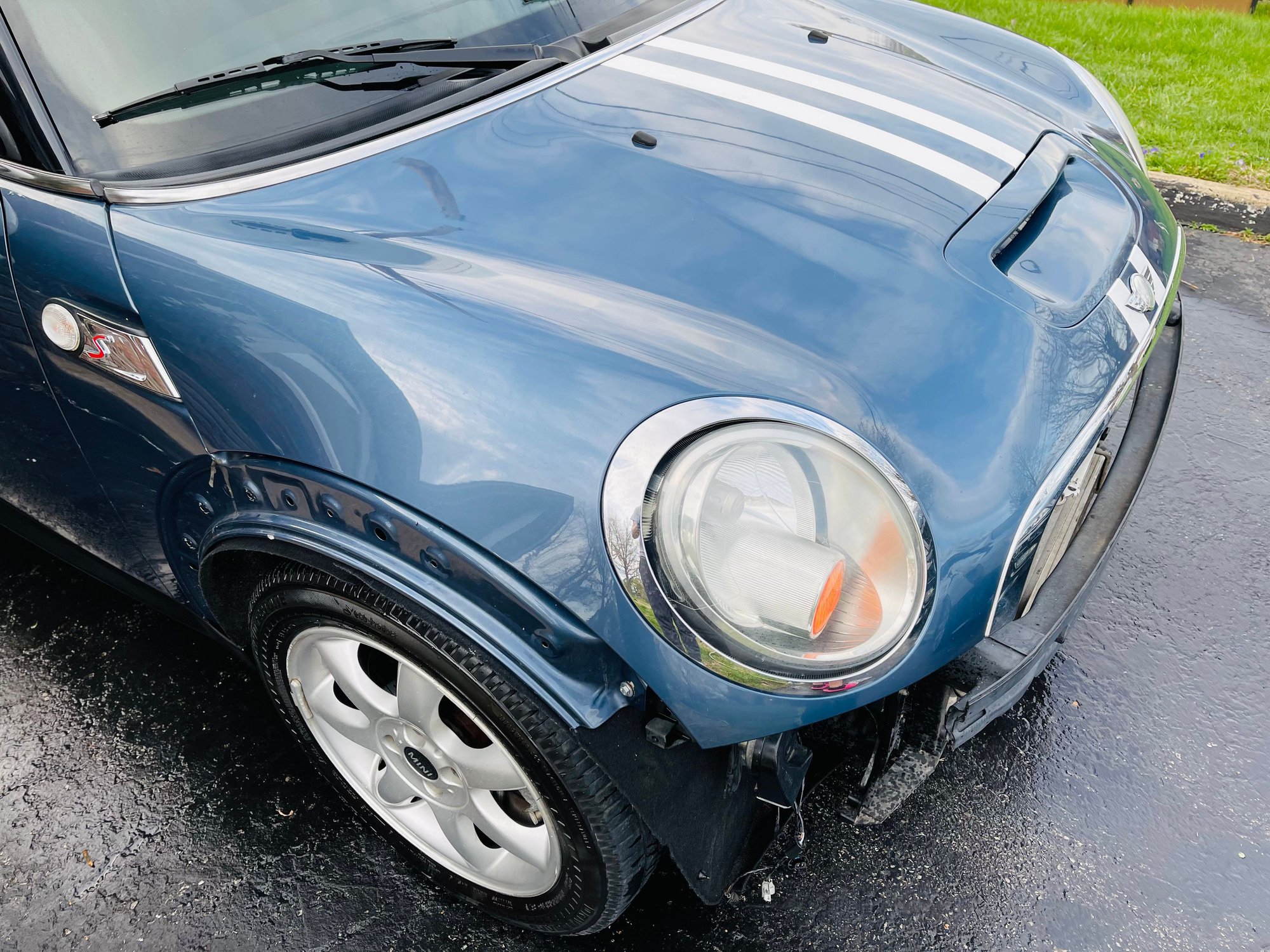 2010 Mini Cooper - Used 2010 Mini Cooper for sale - Mechanics Special - Used - VIN WMWMF7C59ATW89372 - 88,543 Miles - 4 cyl - 2WD - Automatic - Coupe - Blue - St. Louis, MO 63125, United States