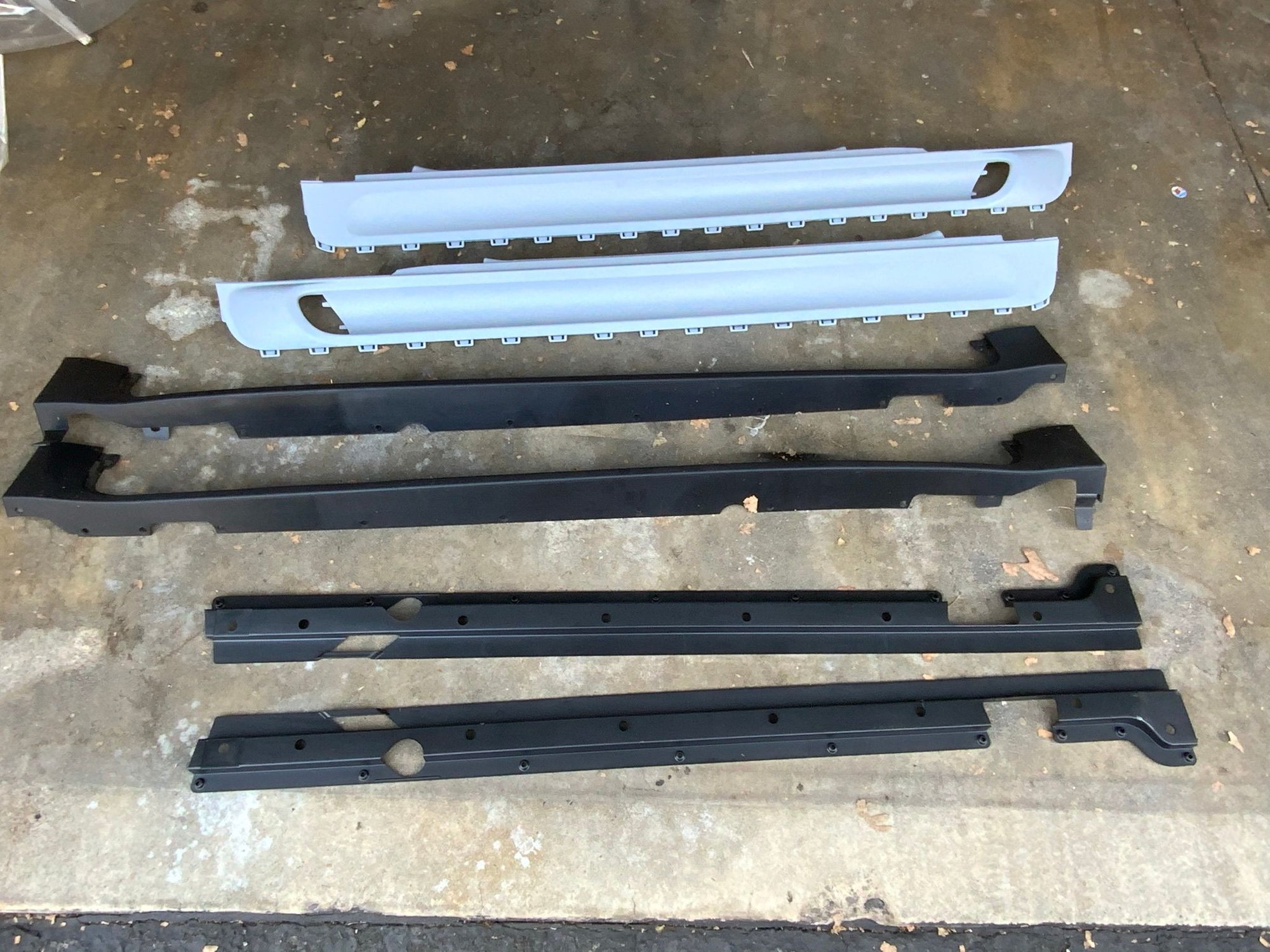 Exterior Body Parts - R56 aero side skirts new and original - New - 2007 to 2015 Mini Cooper - Montclair, CA 91763, United States