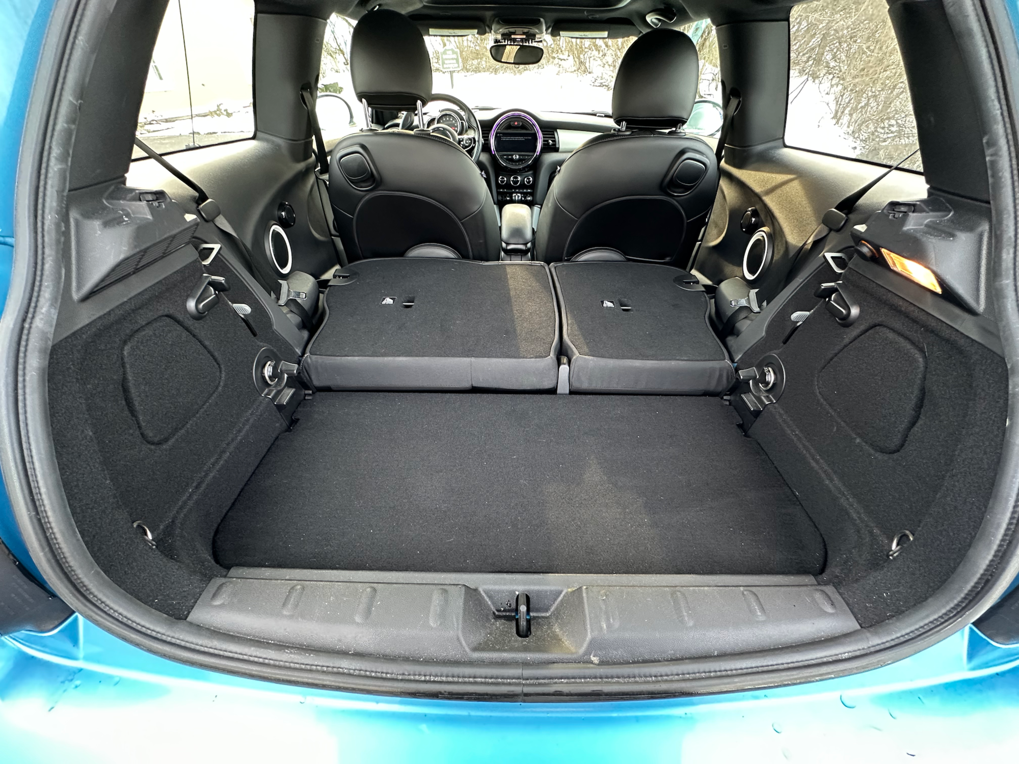 2015 Mini F56: Mini Hatch/Hardtop - 2015 MINI Cooper S – Fully loaded, Excellent condition - Used - VIN WMWXP7C56F2A60999 - 148,962 Miles - 4 cyl - 2WD - Manual - Hatchback - Blue - Dayton, OH 45431, United States