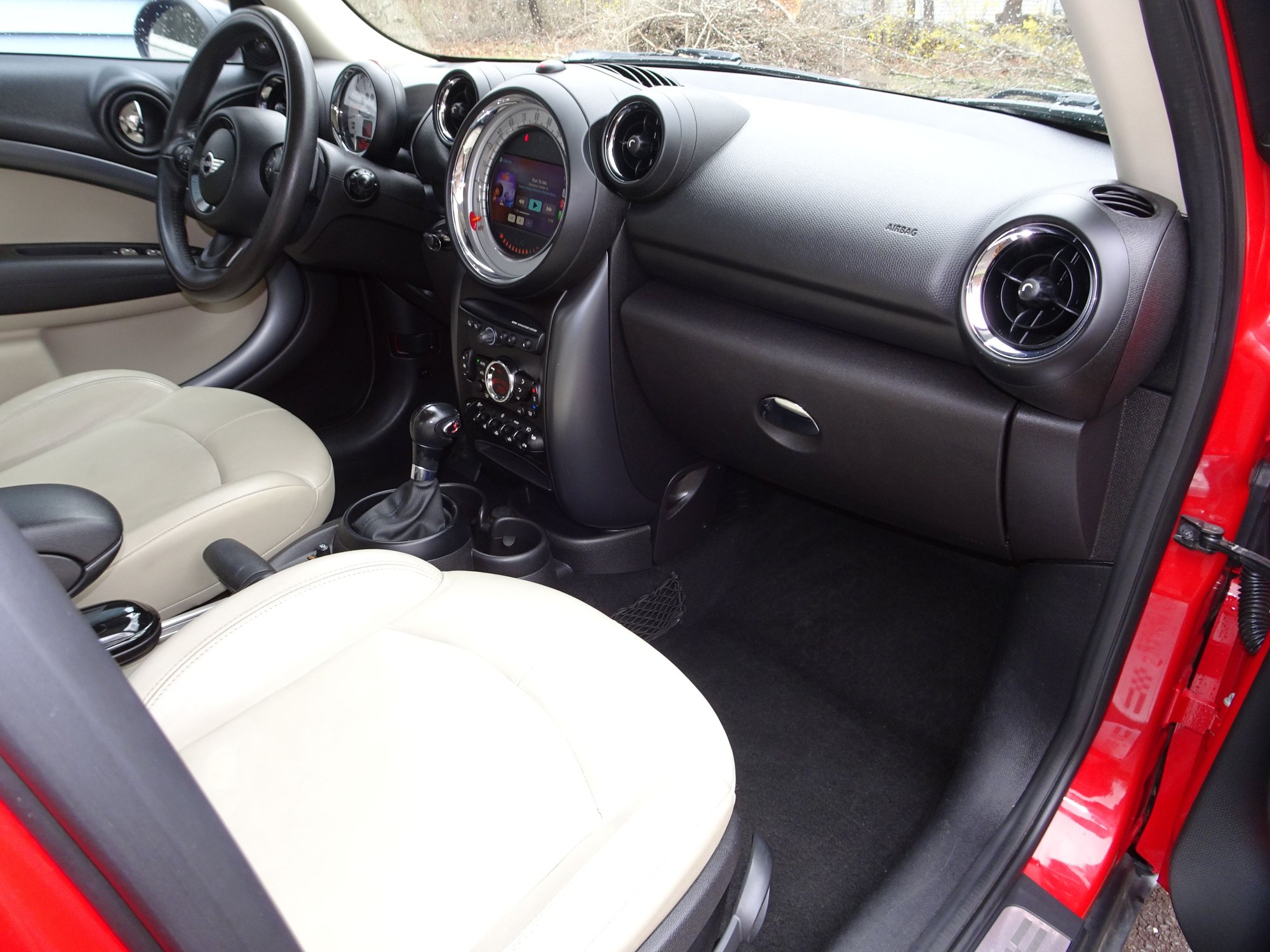 2014 Mini R60: Countryman - FLORIDA "slicktop" Countyman S with over $10k in options - Used - VIN WMWZC3C53EWP25682 - 120,000 Miles - 4 cyl - 2WD - Automatic - Hatchback - Red - Middletown, CT 06457, United States