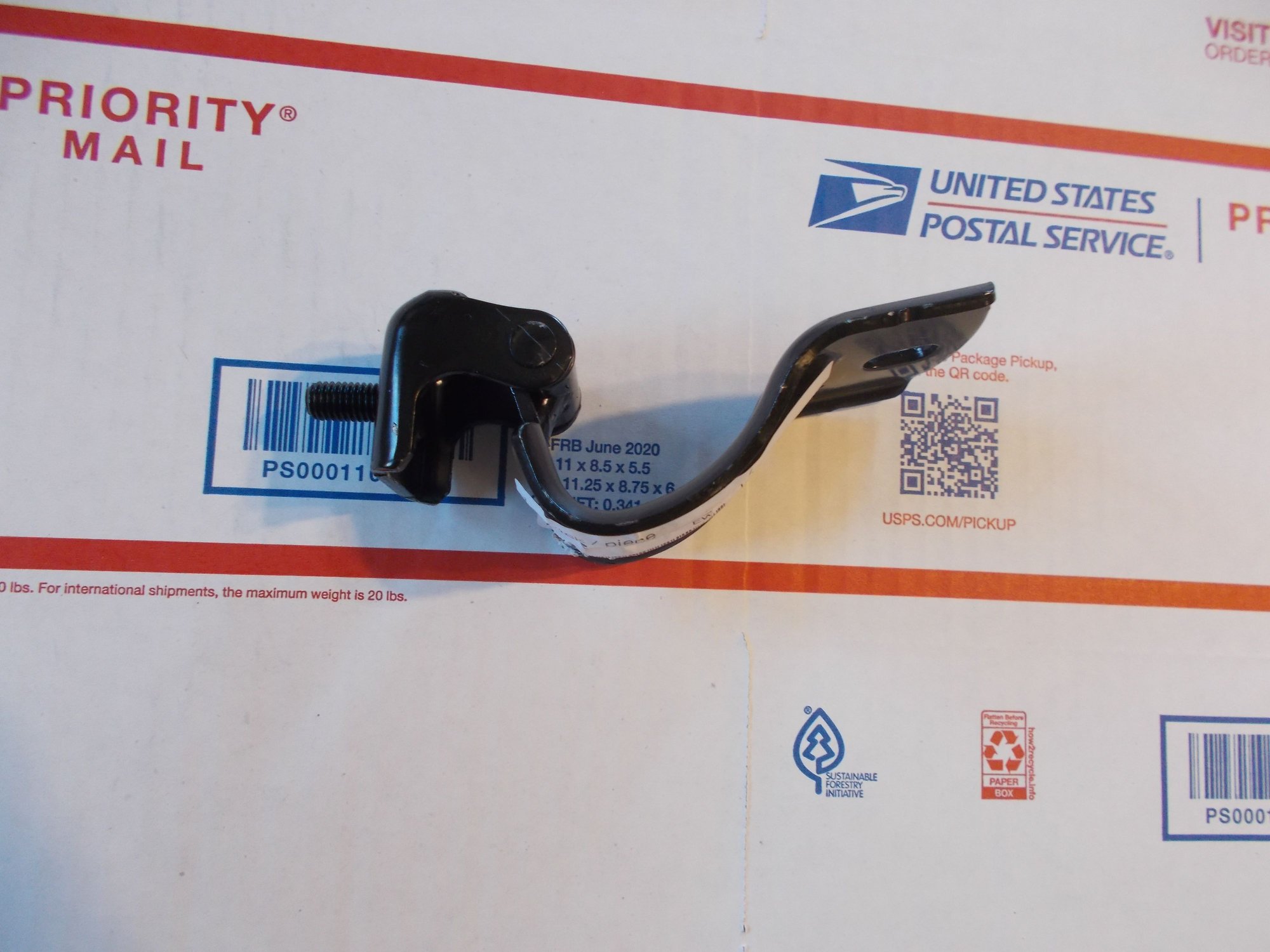 Exterior Body Parts - New Genuine MINI Cooper Hatch Hinge.  41 62 7 037 439. Please Read. - New - 2002 to 2006 Mini R50: "Mk I" Mini One & Cooper - 2002 to 2006 Mini R53: "Mk I" Mini Cooper S - Bryan, OH 43506, United States