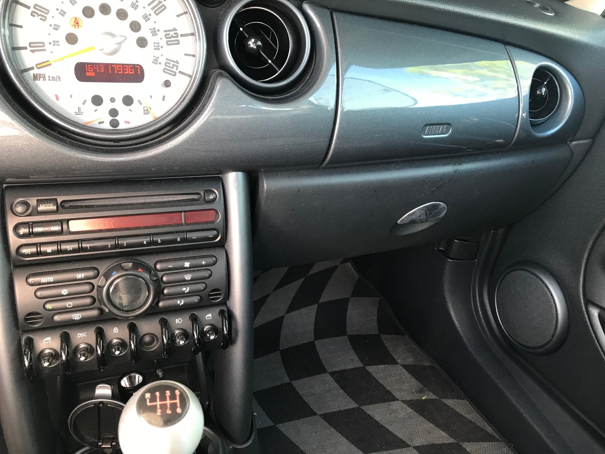 2004 Mini R53: "Mk I" Mini Cooper S - 2004 MINI Cooper S for sale - Used - VIN WMWRE33454TD75394 - 179,350 Miles - 4 cyl - 2WD - Manual - Hatchback - Red - Cocoa, FL 32927, United States