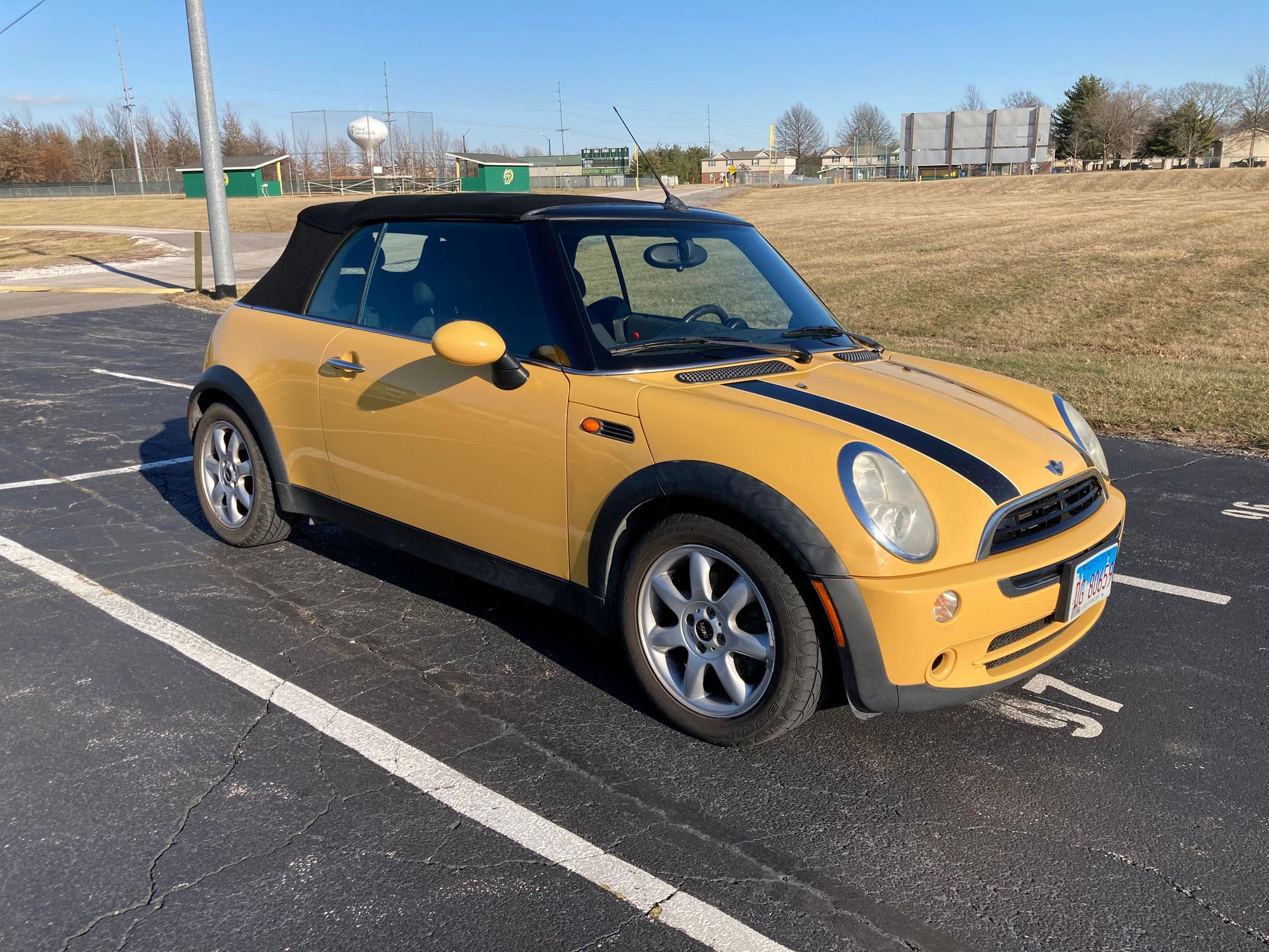 2007 Mini R52: "Mk I" Mini Convertible - 2007 MINI Cooper Convertible with Manual 5sp - Used - VIN WMWRF33517TF66529 - 202,000 Miles - 4 cyl - 2WD - Manual - Convertible - Yellow - St. Louis, MO 63102, United States