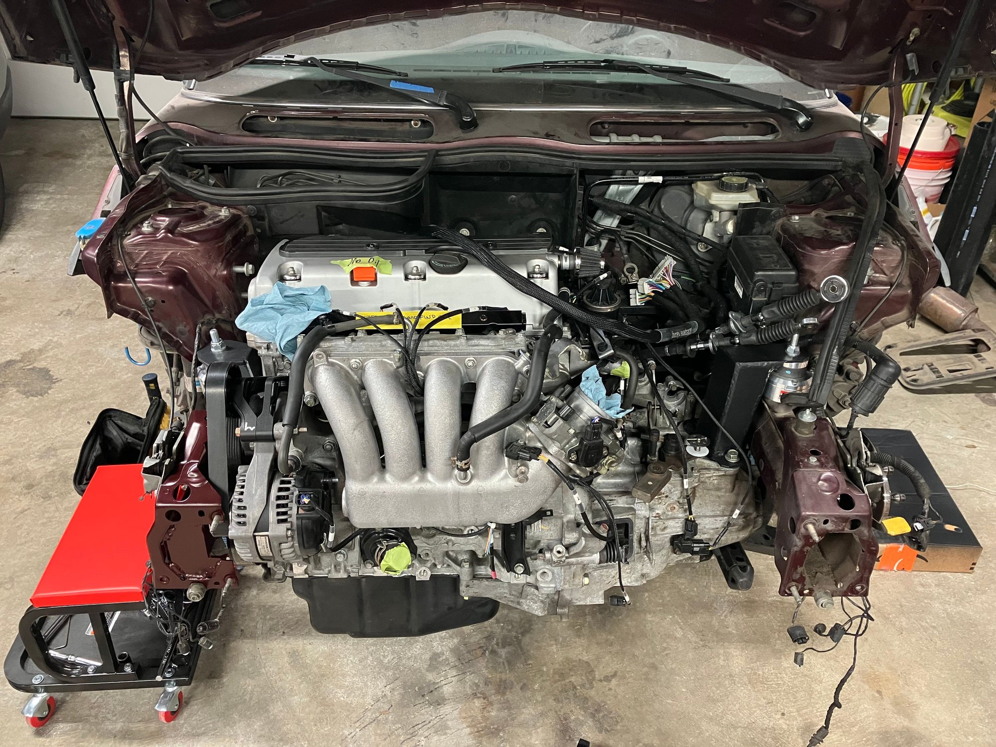 The engine is in the car for the final time. Hopefully. 😂