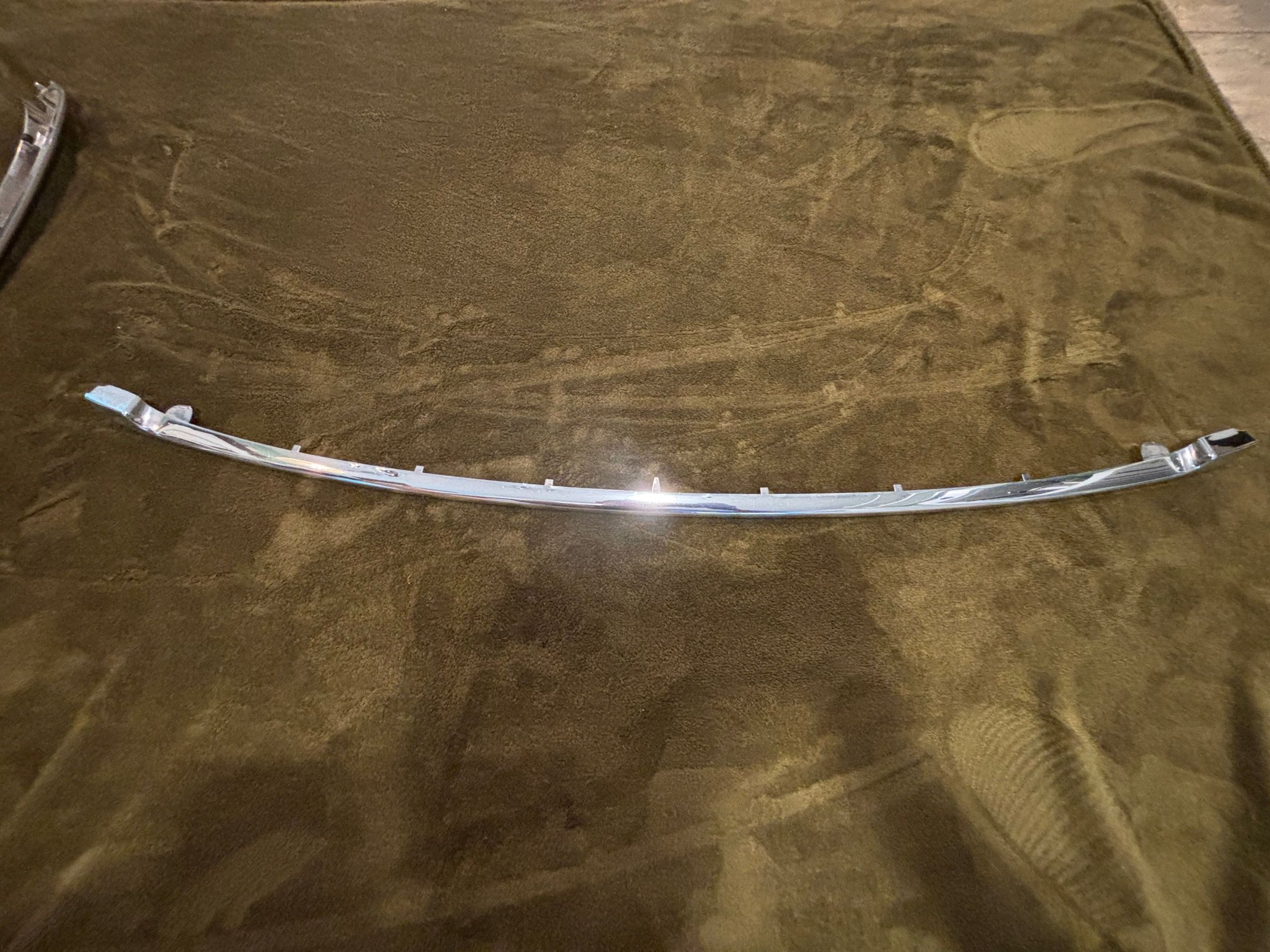 Exterior Body Parts - OEM Chrome Upper & Lower Grille (R56 and more) - Used - -1 to 2026  All Models - Middletown, CT 06480, United States