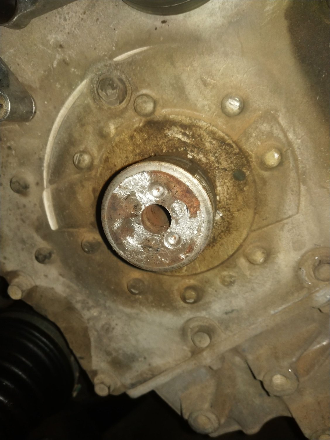 R50/R53 R53 harmonic balancer removal problem North American Motoring