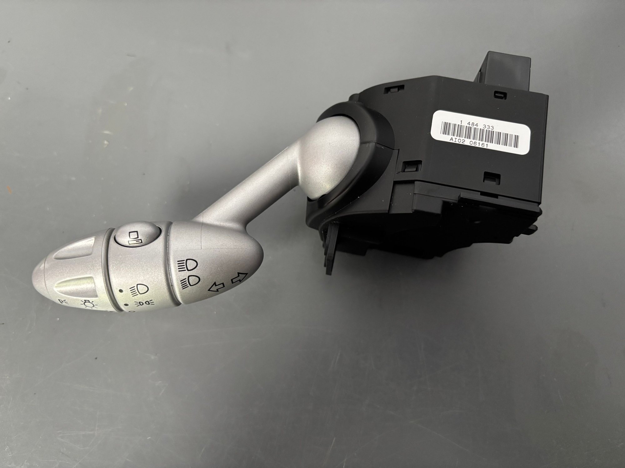 Steering/Suspension - GENUINE MINI Steering Column Turn Signal & Wiper Switch / Stalk - Used - 2002 to 2008 Mini Cooper - Cedar Park, TX 78641, United States