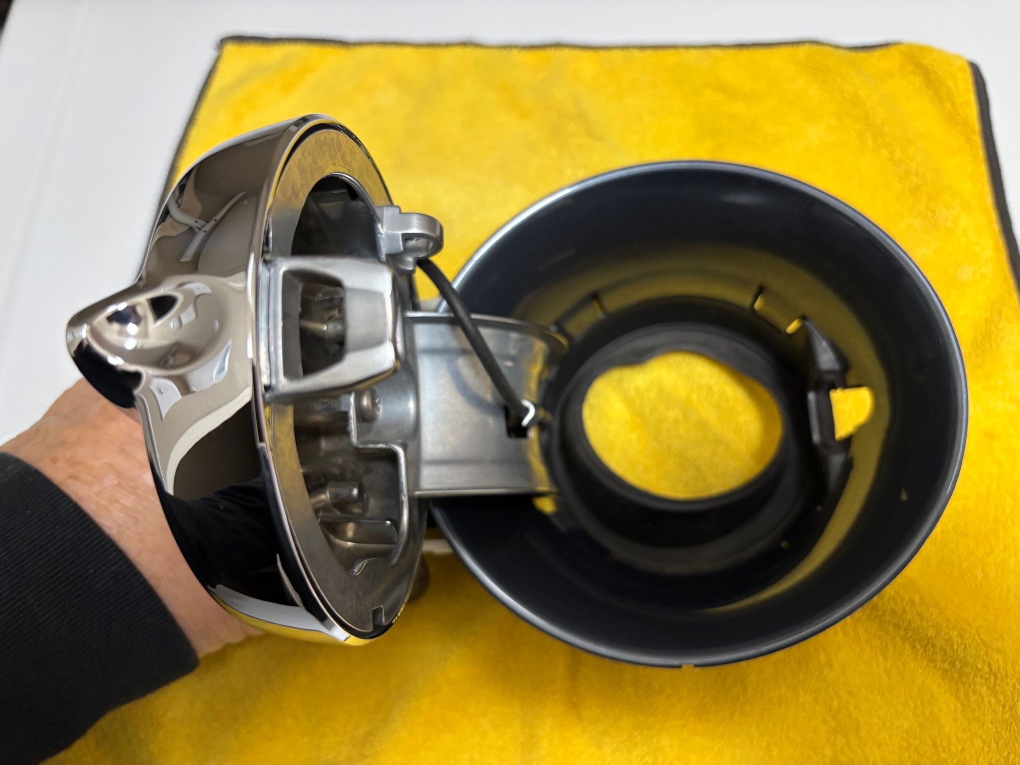 Miscellaneous - GENUINE MINI Gas Lid Conversion Kit R50 R53 - Used - 2002 to 2006 Mini Cooper - Cedar Park, TX 78641, United States