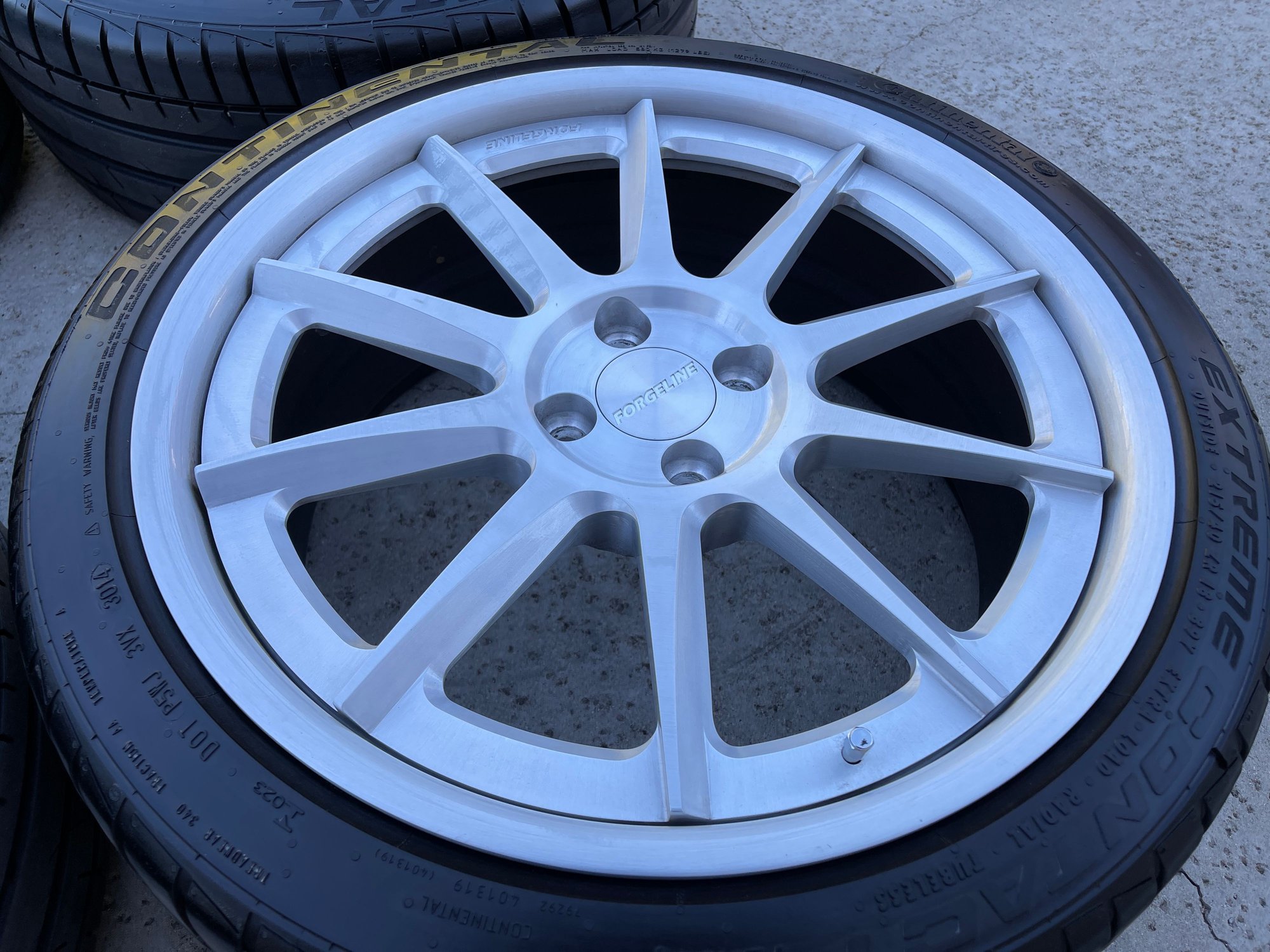 Wheels and Tires/Axles - Forgeline RB3C Concave Series Wheels and Tires Package - Used - All Years Any Make All Models - Los Angeles, CA 90001, United States