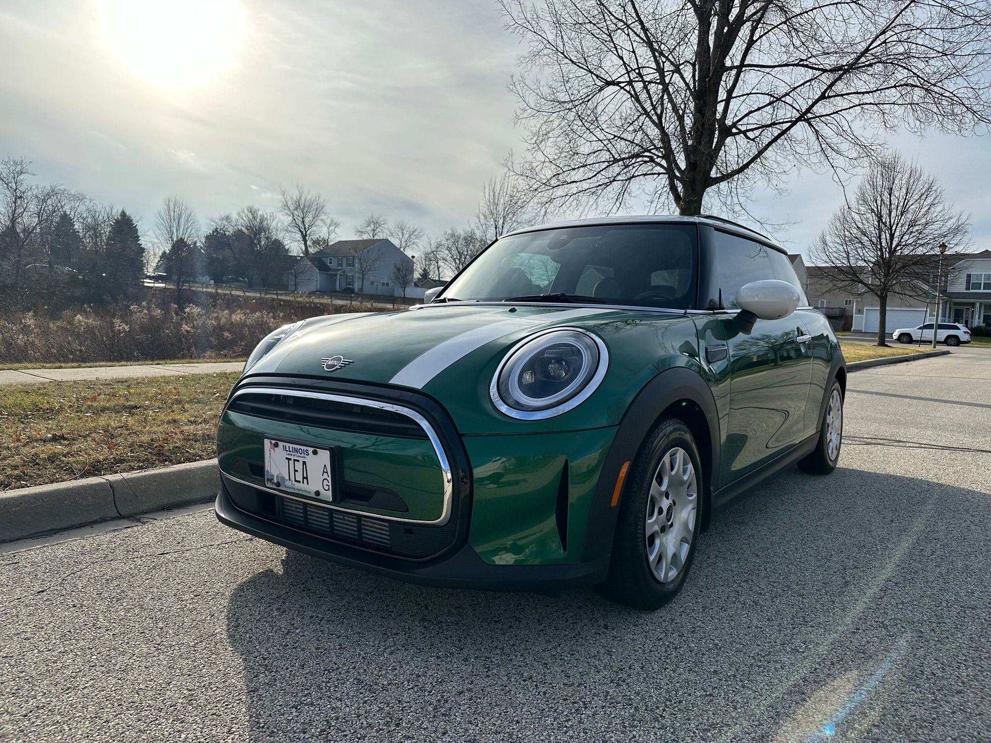 2024 Mini F56: Mini Hatch/Hardtop - 2024 Mini Cooper Hardtop 3-door 6spd - Green on Tan with Low Miles! - Used - VIN WMW33DH08R2U53099 - 12,900 Miles - 3 cyl - 2WD - Manual - Hatchback - Other - Madison, WI 53705, United States