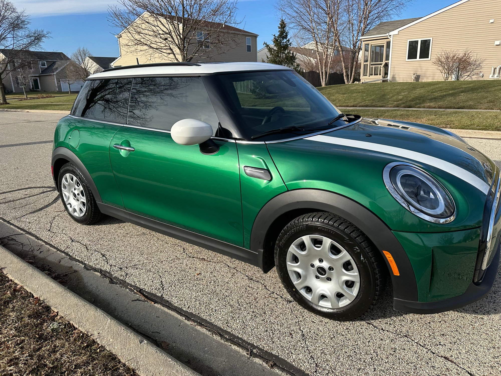 2024 Mini F56: Mini Hatch/Hardtop - 2024 Mini Cooper Hardtop 3-door 6spd - Green on Tan with Low Miles! - Used - VIN WMW33DH08R2U53099 - 12,900 Miles - 3 cyl - 2WD - Manual - Hatchback - Other - Madison, WI 53705, United States