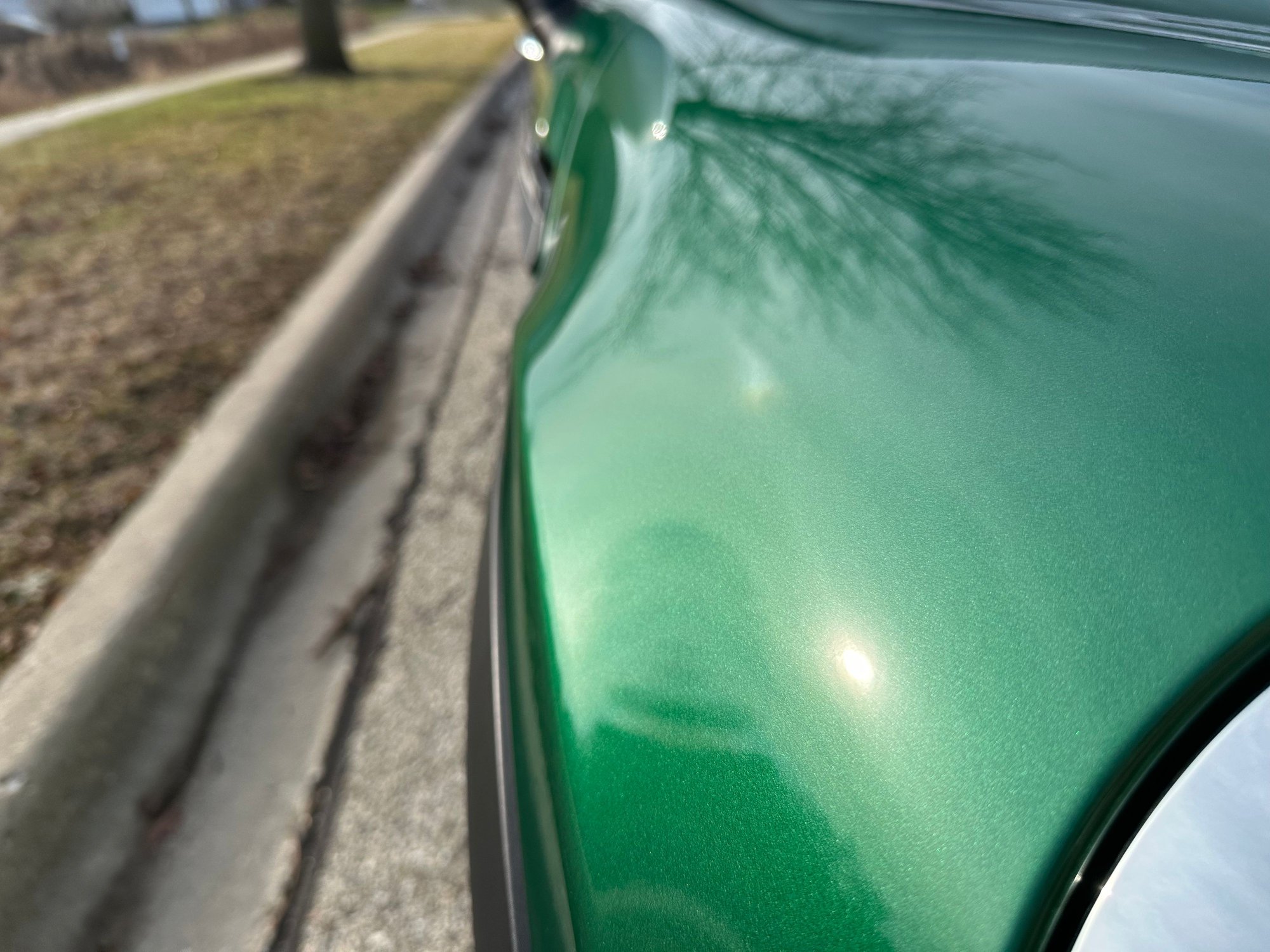 2024 Mini F56: Mini Hatch/Hardtop - 2024 Mini Cooper Hardtop 3-door 6spd - Green on Tan with Low Miles! - Used - VIN WMW33DH08R2U53099 - 12,900 Miles - 3 cyl - 2WD - Manual - Hatchback - Other - Madison, WI 53705, United States