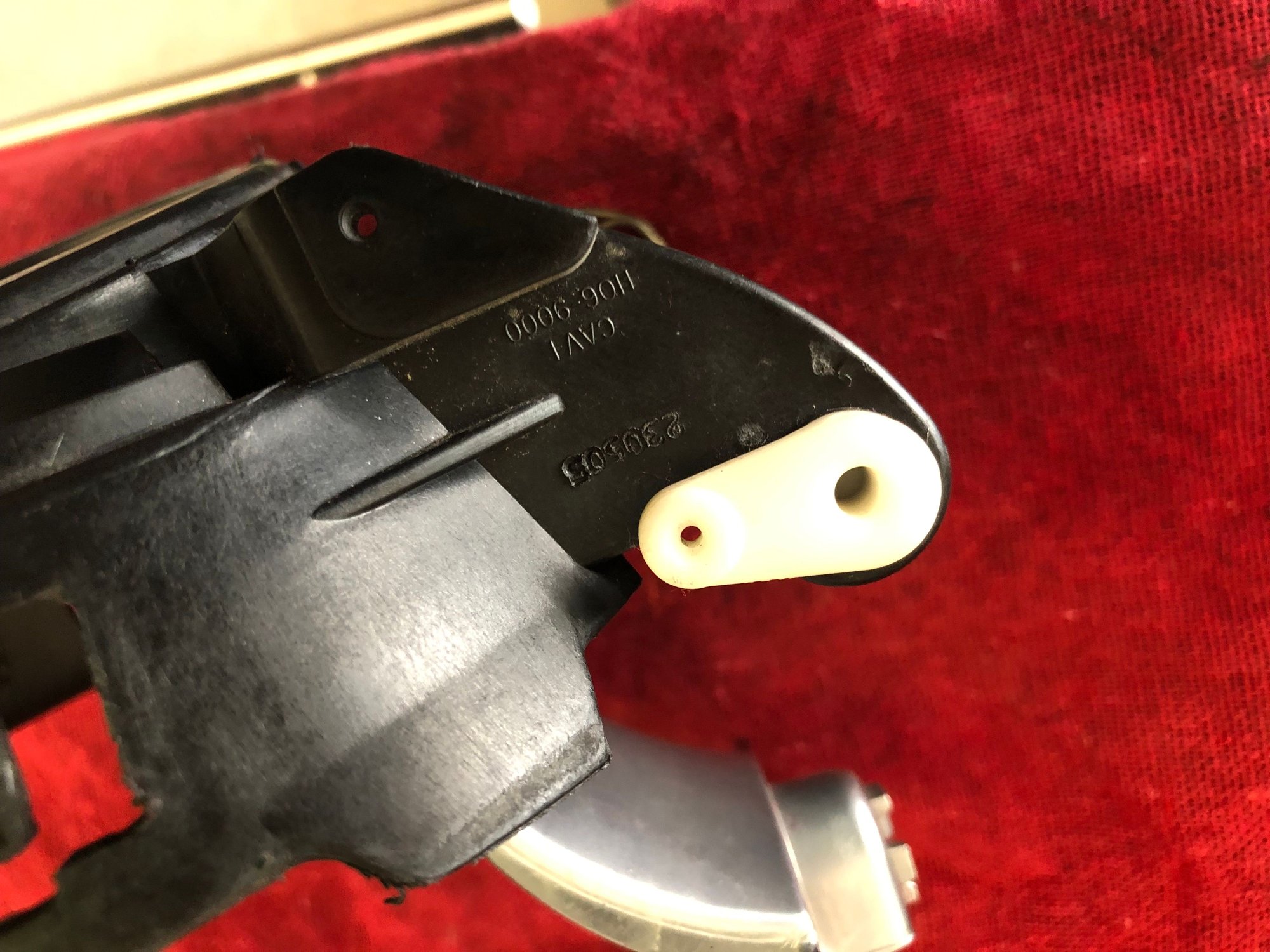 Exterior Body Parts - Gas cap hinge - Used - 2002 to 2006 Mini Cooper - Austin, TX 78738, United States