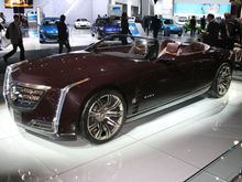 Cadillac Ciel side,