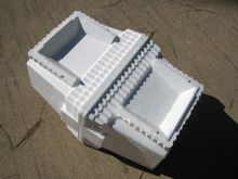 styrofoam cat box2