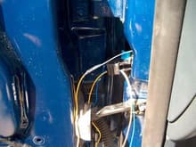 wires into car wires