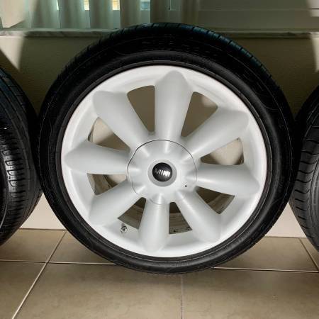 Wheels and Tires/Axles - Oem alloy mini cooper white "turbo fan� wheels - Used - All Years  All Models - St. Petersburg, FL 33709, United States