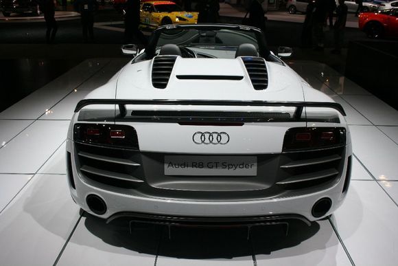 Audi R8 GT Spyder 3