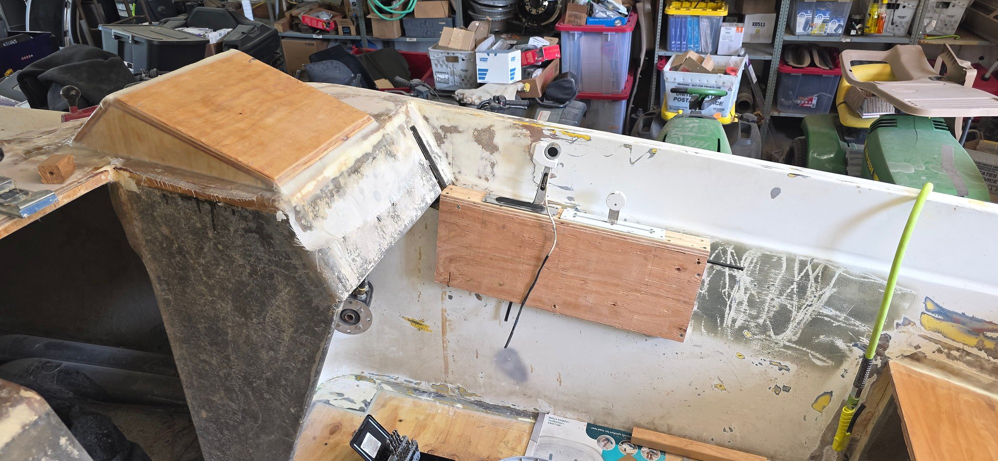 Test fitting the control box, the seat fits nice and its comfortable, it shall do.