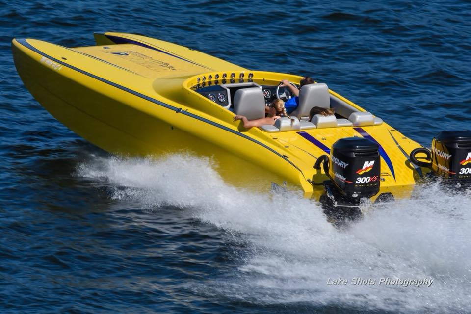 predator powerboats