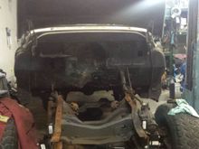 350 and 700r4 out of truck, changed my mind. Instead 6.0 lq4 and 4l80e going in
